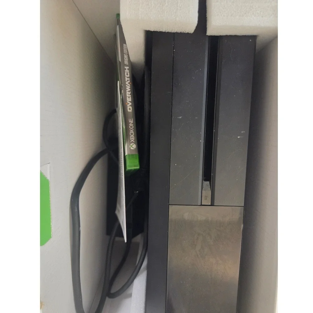 Microsoft Xbox One 500GB Black‎ Overwatch Bundle - no controller or HDMI - 360